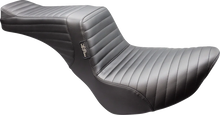 Load image into Gallery viewer, Le Pera Tailwhip Seat - Pleated - Black - FLSL/FXBB '18-'23 LY-580PT - Main Product View