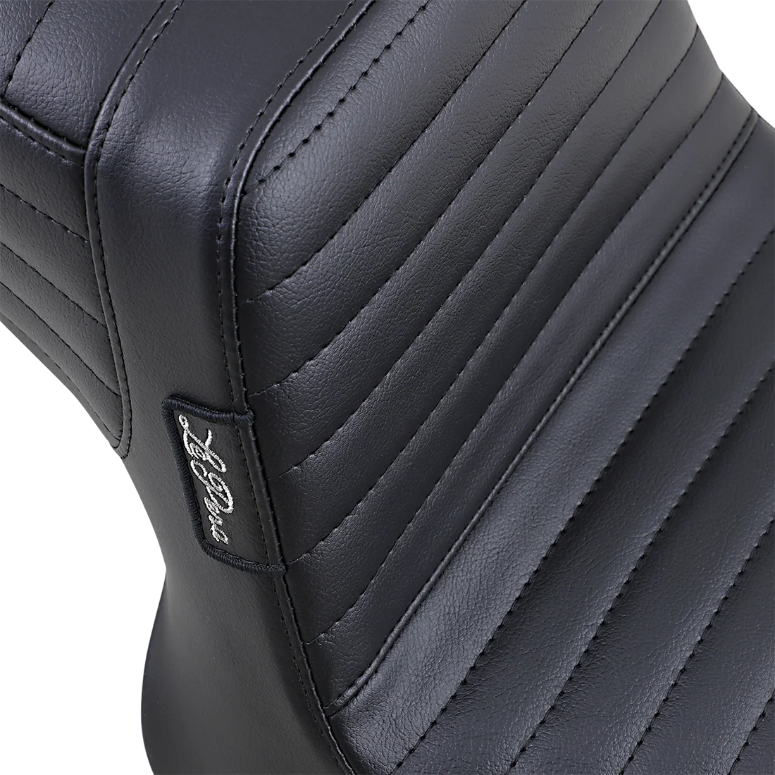 Le Pera Tailwhip Seat - Pleated - Black - FXR '82-'94 L-588PT - Side View