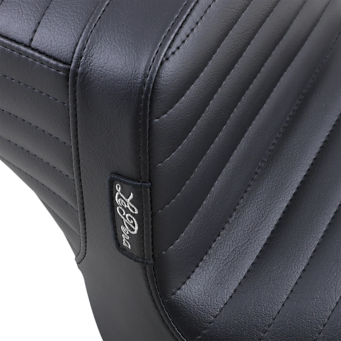 Le Pera Tailwhip Seat - Pleated - Black - XL '10-'22 LK-586PT - Side View