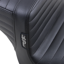 Load image into Gallery viewer, Le Pera Tailwhip Seat - Pleated - Black - XL &#39;10-&#39;22 LK-586PT - Side View
