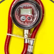Load image into Gallery viewer, Longacre Tire Gauge Digital 0-60 PSI Semi-Pro 52-53003