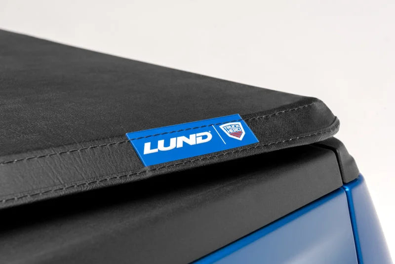 Lund 07-13 Chevy Silverado 1500 (6.5ft. Bed) Genesis Tri-Fold Tonneau Cover - Black - Additional View 9