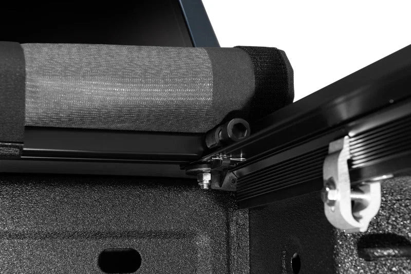 Lund 07-17 Chevy Silverado 1500 (8ft. Bed) Genesis Elite Roll Up Tonneau Cover - Black - Additional View 8