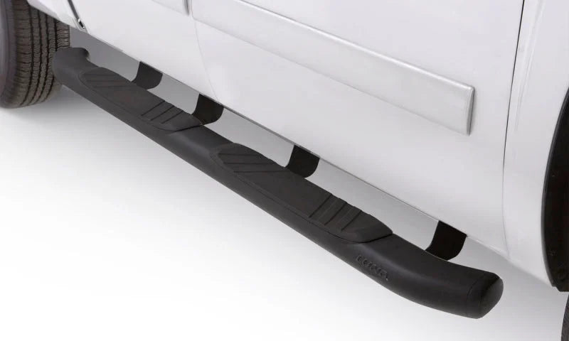 Lund 07-17 Chevy Silverado 1500 Ext. Cab (Excl. 11-17 Diesel Model) 5in. Oval Bent Nerf Bars - Black - Main Product View
