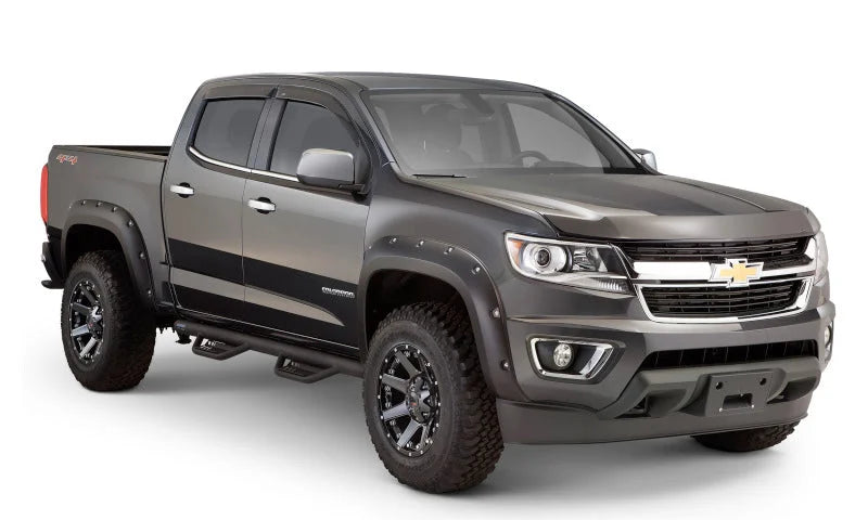 Lund 15-17 Chevy Colorado Crew Cab Terrain HX Step Nerf Bars - Black - Installation View