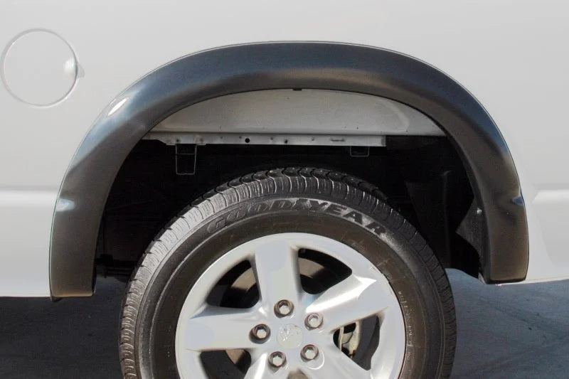 Lund 19-21 Chevy Silverado 1500 SX-Sport Smooth Elite Series Rear Fender Flares - Black (2 Pc.) - Additional View 6