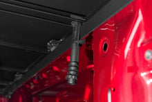 Load image into Gallery viewer, Lund 19-23 Chevrolet Silverado 1500 6.5ft Bed Genesis Tri-Fold Tonneau - Black - Installation View