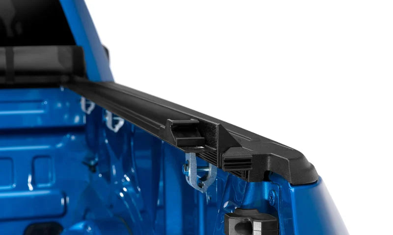 Lund 19-23 Ford Ranger (5ft Bed) Genesis Elite Roll Up Tonneau Cover - Black - Additional View 12