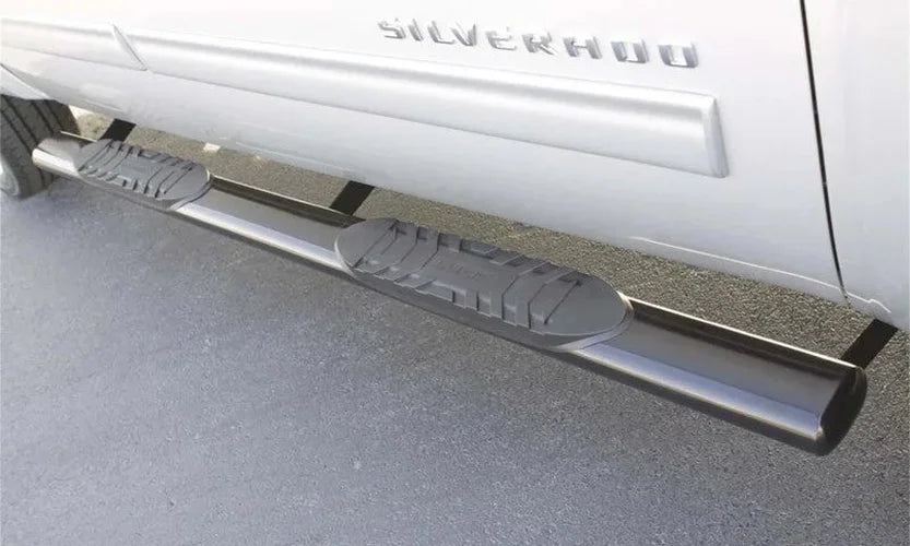 Lund 15-18 Ford F-150 SuperCab 5in. Oval Straight SS Nerf Bars - Polished - Side View