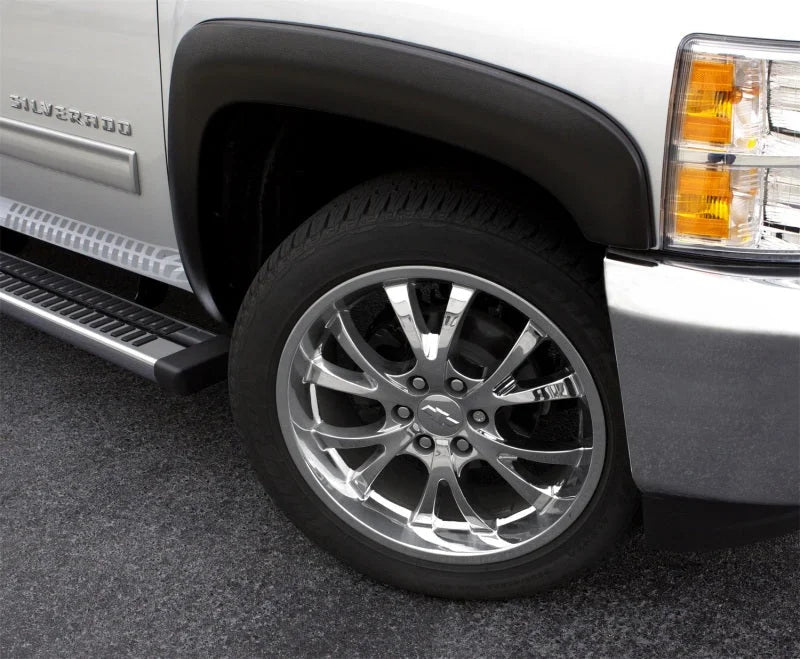 Lund 99-07 Chevy Silverado 1500 SX-Sport Style Smooth Elite Series Fender Flares - Black (4 Pc.) - Installation View