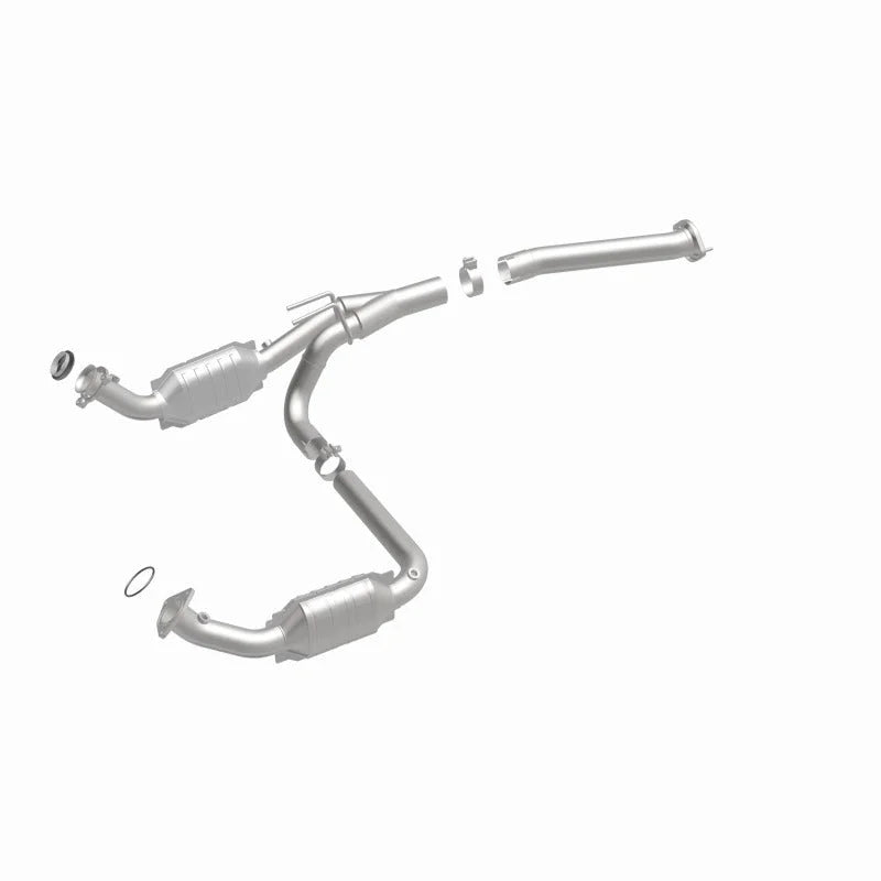 MagnaFlow 03-06 Chevrolet Express 1500 4.3L Direct Fit Converter - Back View