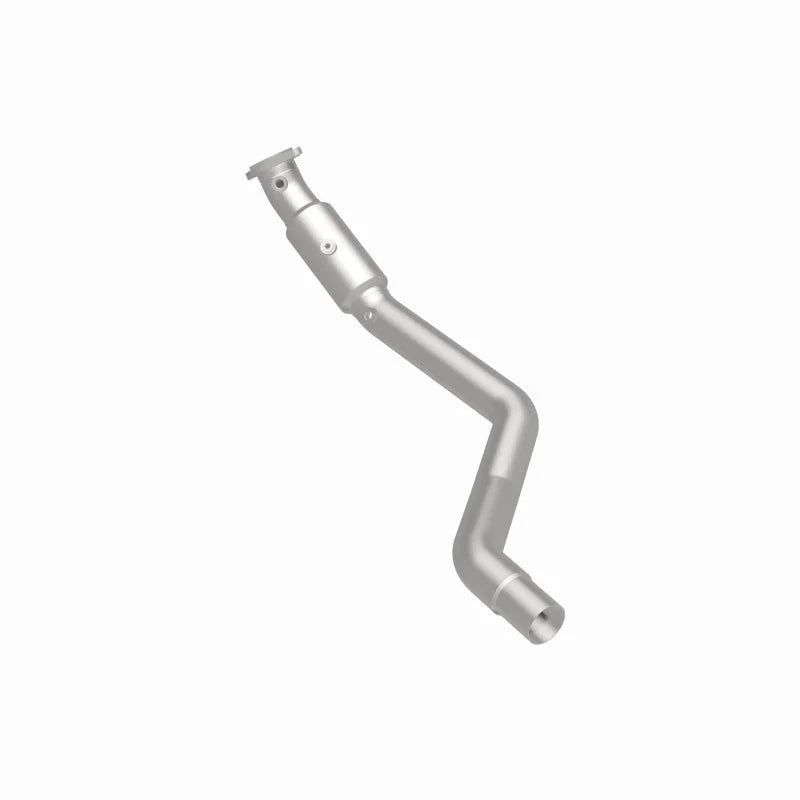 MagnaFlow 05-14 Dodge Challenger/Charger / Chrysler 300 6.4L V8 Direct Fit Catalytic Converter - Installation View