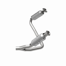 Load image into Gallery viewer, MagnaFlow 06 Mitsubishi Raider Catalytic Converter DF (California) - Additional View 15