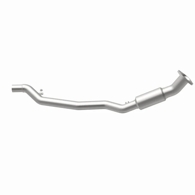 MagnaFlow 07-10 Dodge Charger 3.5L CARB Compliant Direct Fit Catalytic Converter - Side View