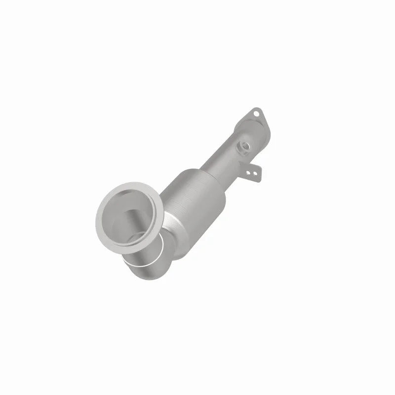 MagnaFlow 08-10 BMW 535i California Catalytic Converter Direct Fit 2.5in Pipe Diameter - Installation View