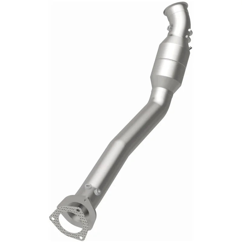 MagnaFlow 11-12 Ram 2500/3500 6.7L Front Direct Fit Stainless Catalytic Converter - Side View