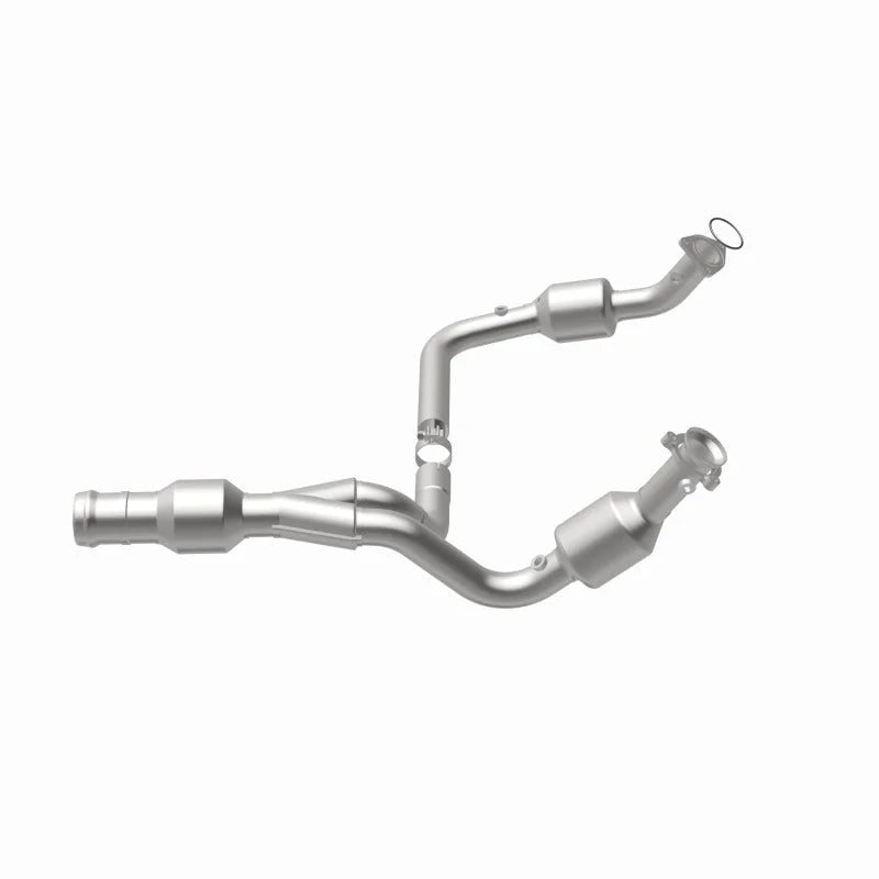 MagnaFlow 11-15 GMC Yukon 6.2L Direct Fit Converter - Side View