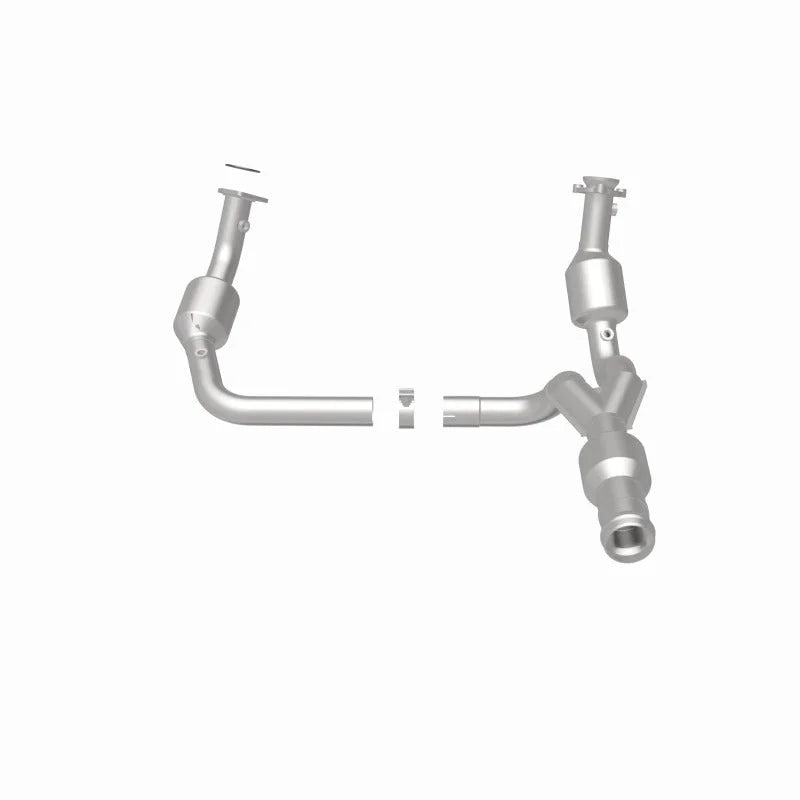 MagnaFlow 11-15 GMC Yukon 6.2L Direct Fit Converter - Back View