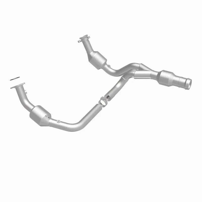 MagnaFlow 11-15 GMC Yukon 6.2L Direct Fit Converter - Additional View 8