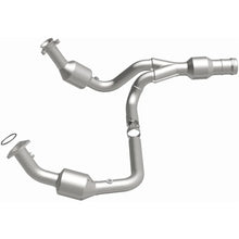 Load image into Gallery viewer, MagnaFlow 11-15 GMC Yukon 6.2L Direct Fit Converter - Additional View 14