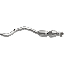 Load image into Gallery viewer, MagnaFlow 13-17 Range Rover V8 5 OEM Underbody Direct Fit EPA Compliant Catalytic Converter - Main Product View