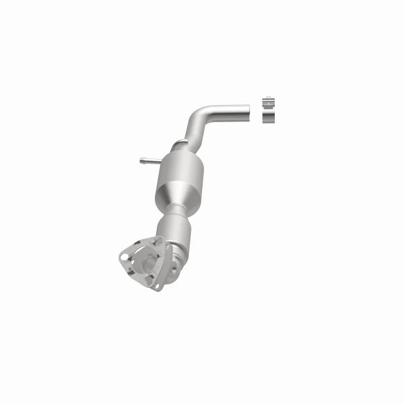 MagnaFlow 14-16 Cadillac ELR 1.4L/12-15 Chevrolet Volt 1.4L OEM Grade Direct Fit Catalytic Converter - Installation View