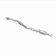 Load image into Gallery viewer, MagnaFlow 14-19 Chevrolet Impala L4 2.5L Direct-Fit Catalytic Converter - Additional View 6
