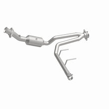 Load image into Gallery viewer, MagnaFlow 18-20 Ford F-150 V6 3.3L Right Underbody Direct-Fit Catalytic Converter - Installation View