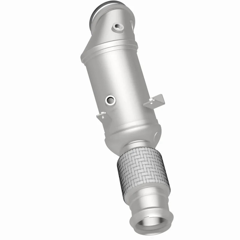 MagnaFlow 18-22 BMW 530e OEM Grade Federal / EPA Compliant Direct-Fit Catalytic Converter - Additional View 5