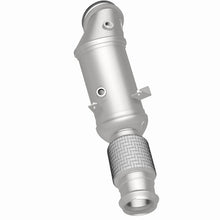 Load image into Gallery viewer, MagnaFlow 18-22 BMW 530e OEM Grade Federal / EPA Compliant Direct-Fit Catalytic Converter - Additional View 5