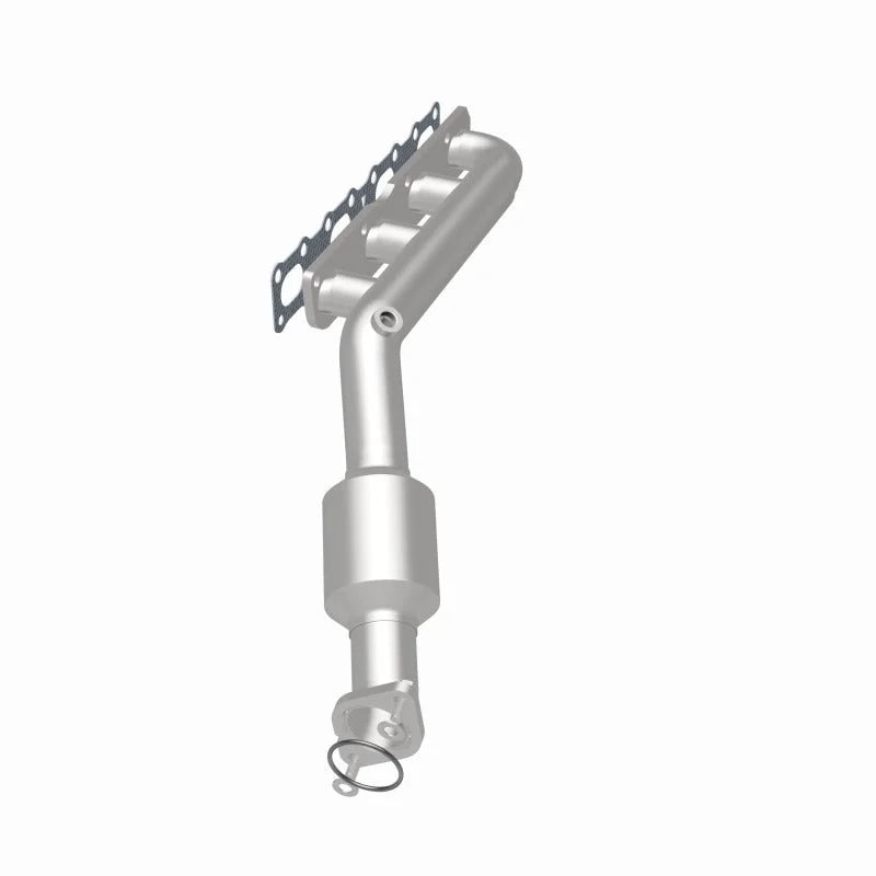 MagnaFlow 2004 Nissan Titan 5.6L Direct Fit Converter - Additional View 16