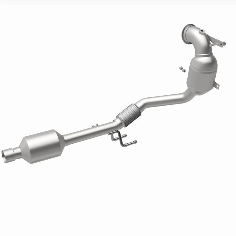 MagnaFlow 22-23 Volkswagen Jetta Direct Fit OEM Grade EPA Compliant Catalytic Converter - Installation View