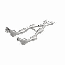Load image into Gallery viewer, MagnaFlow CONV DF 96-98 Mustang GT 4.6L 50S - Additional View 5