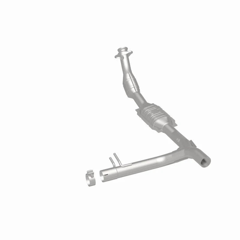 MagnaFlow CONV DF 99 F-150 5.4L V8 P/S 2WD - Back View