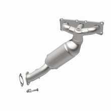 Load image into Gallery viewer, MagnaFlow California Converter Direct Fit 07-13 BMW 328i L6 3.0LGAS 3.75in Inlet 4in Outlet 2in Dia - Back View