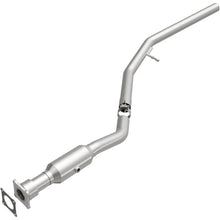 Load image into Gallery viewer, MagnaFlow California Converter Direct Fit 2005 Chrysler/Dodge Town &amp; Country/Grand Caravan 3.3L/3.8L - Main Product View