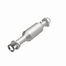 Load image into Gallery viewer, MagnaFlow California Direct-Fit Catalytic Converter 97-01 Honda CR-V L4 2.0L - Additional View 11