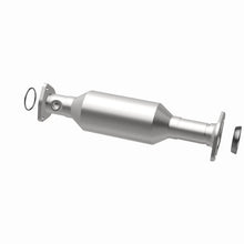 Load image into Gallery viewer, MagnaFlow California Direct-Fit Catalytic Converter 97-01 Honda CR-V L4 2.0L - Additional View 13