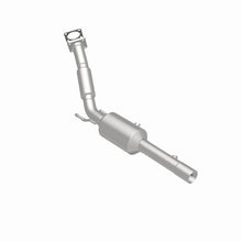 Load image into Gallery viewer, MagnaFlow California Grade CARB Compliant Converter Direct Fit 05-09 Volkswagen Jetta L5 2.5L - Side View
