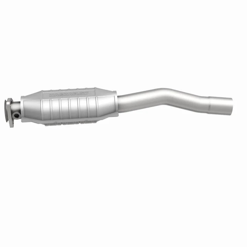 MagnaFlow Conv 28.75X6.5X4 2.5/2.38 fits 1985-1992 Volvo 740 / 1985 Volvo 745 / 1984-1990 Volvo 760 / 1991-1995 Volvo 940 - Additional View...