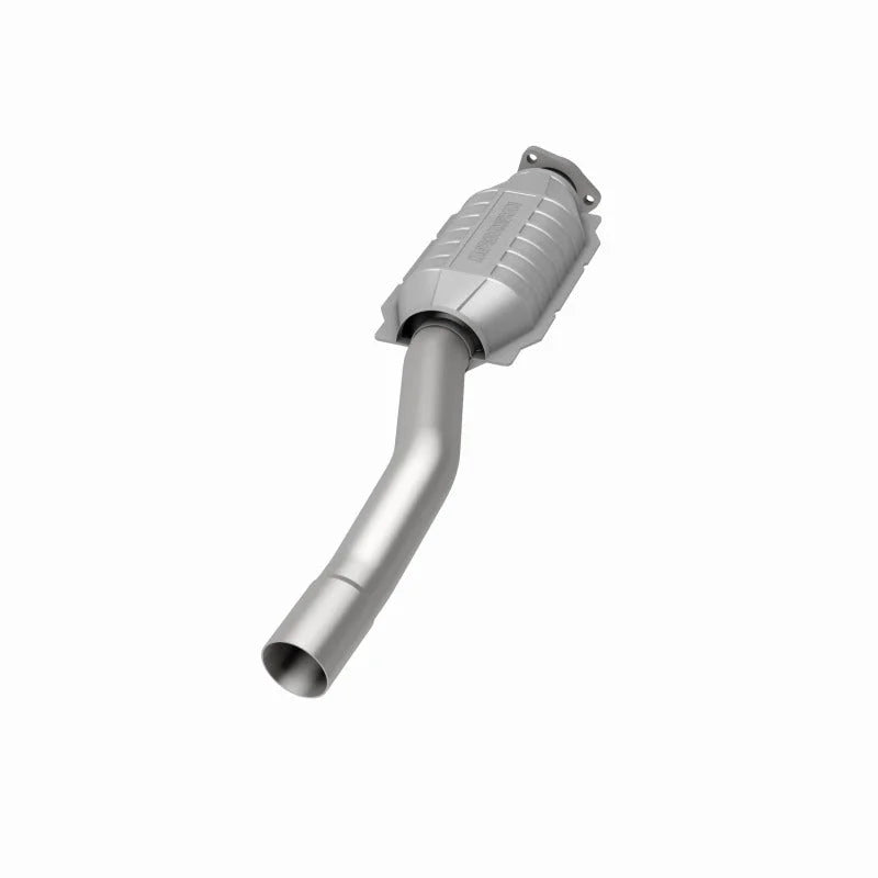 MagnaFlow Conv 28.75X6.5X4 2.5/2.38 fits 1985-1992 Volvo 740 / 1985 Volvo 745 / 1984-1990 Volvo 760 / 1991-1995 Volvo 940 - Additional View ...