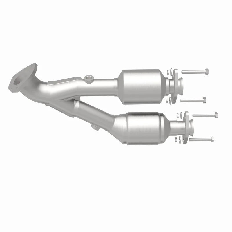 MagnaFlow Conv DF 00-01 Cherokee Front 4.0L - Back View