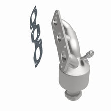 Load image into Gallery viewer, MagnaFlow Conv DF 00-01 Mazda MPV 2.5L Manifold - Additional View 5