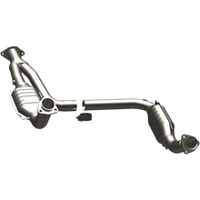 Load image into Gallery viewer, MagnaFlow Conv DF 00-01Tahoe/Yukon V8 5.7L - Main Product View