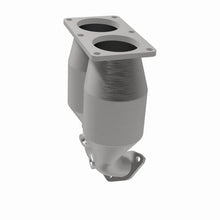 Load image into Gallery viewer, MagnaFlow Conv DF 00-02 Nissan Sentra 1.8 Front - Back View