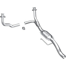Load image into Gallery viewer, MagnaFlow Conv DF 00-03 Dakota 4.7L 4WD OEM - Main Product View