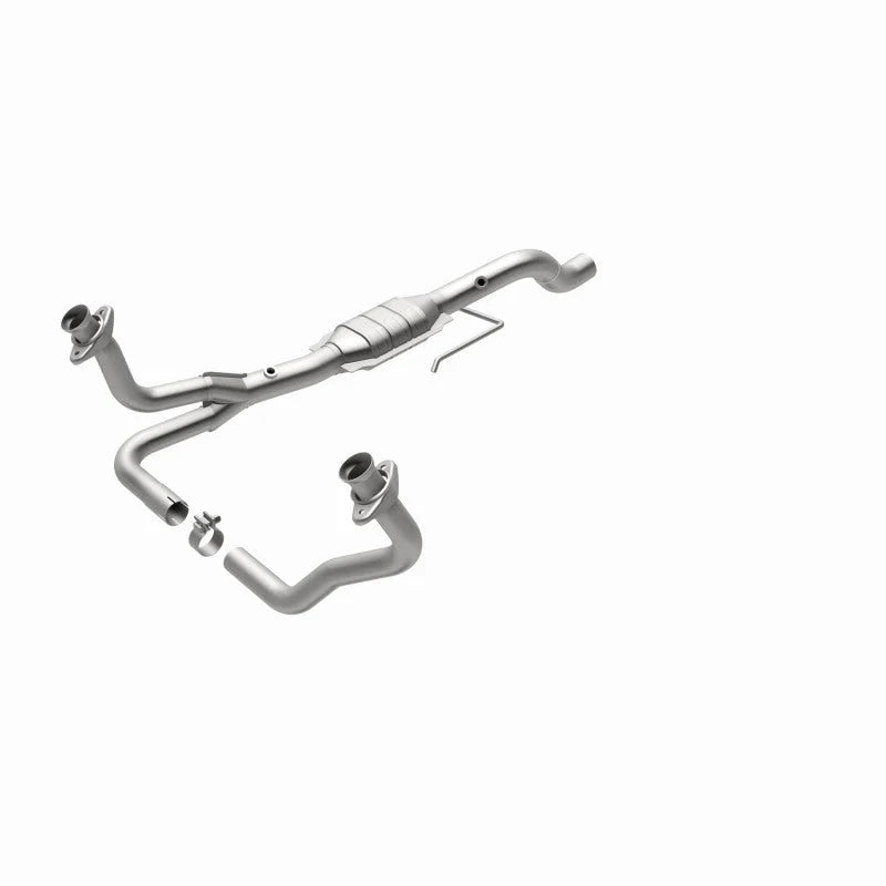 MagnaFlow Conv DF 00-03 Dodge Dakota 4.7L 4WD - Back View