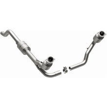 Load image into Gallery viewer, MagnaFlow Conv DF 00-03 Dodge Durango 4.7L - Back View
