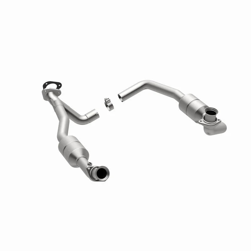 MagnaFlow Conv DF 00-03 Ford E150 5.4L - Side View