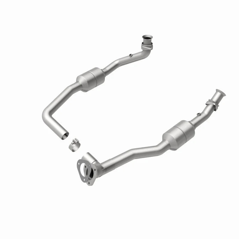 MagnaFlow Conv DF 00-03 Ford E150 5.4L - Side View